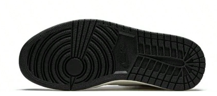 Nike Air Jordan 1 Retro High OG Sneakers - Authentic High-Top Basketball Shoes